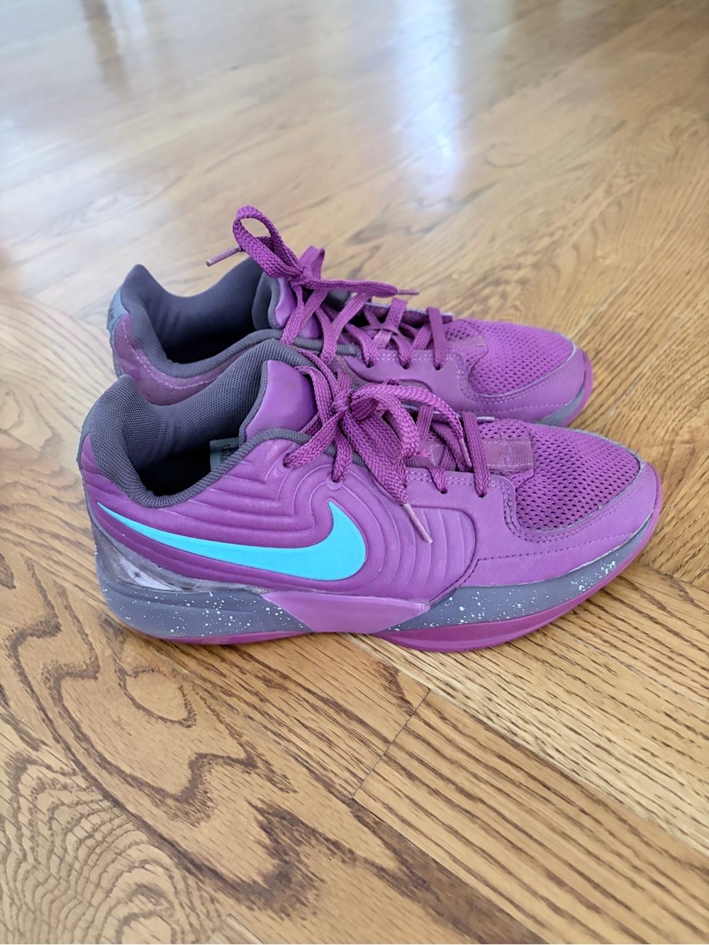 Nike JA 2 Kids Purple Basketball Shoes / Sneakers, 6.5
